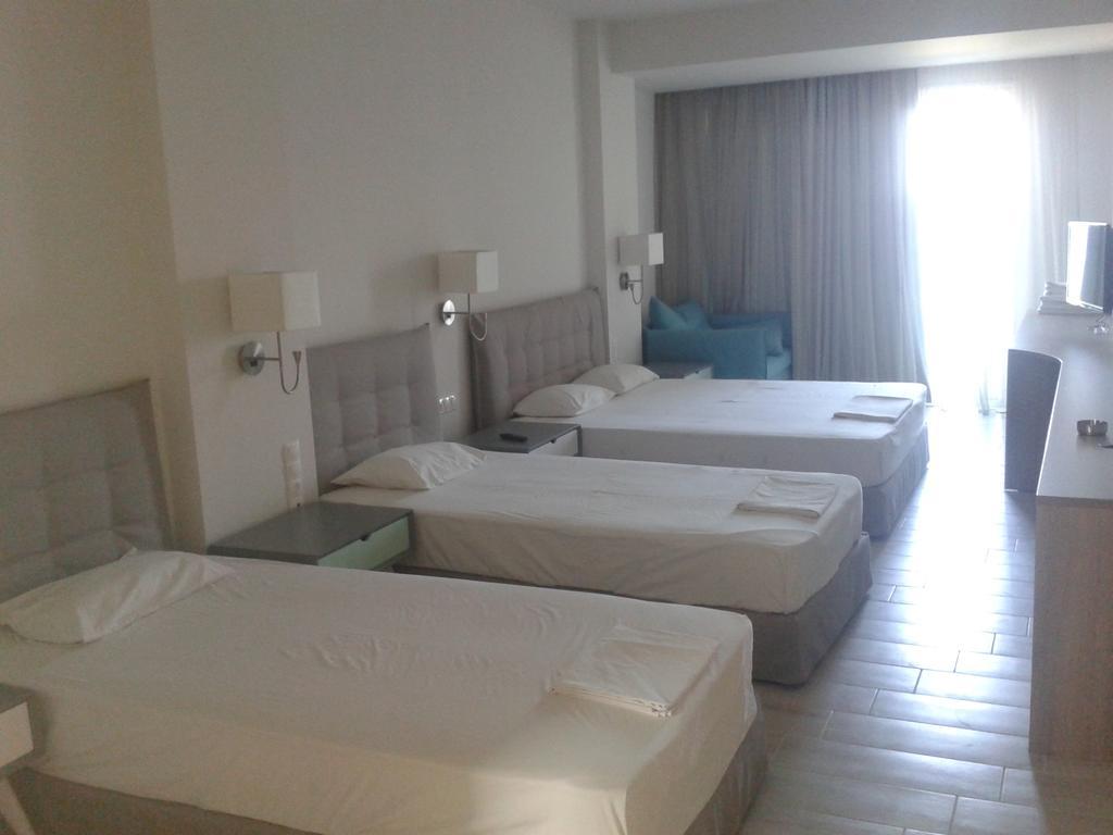 Hotel Kakanakos Loutra Oraias Elenis Habitación foto